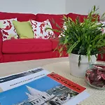 Rivercity Calvary 1 Apartment