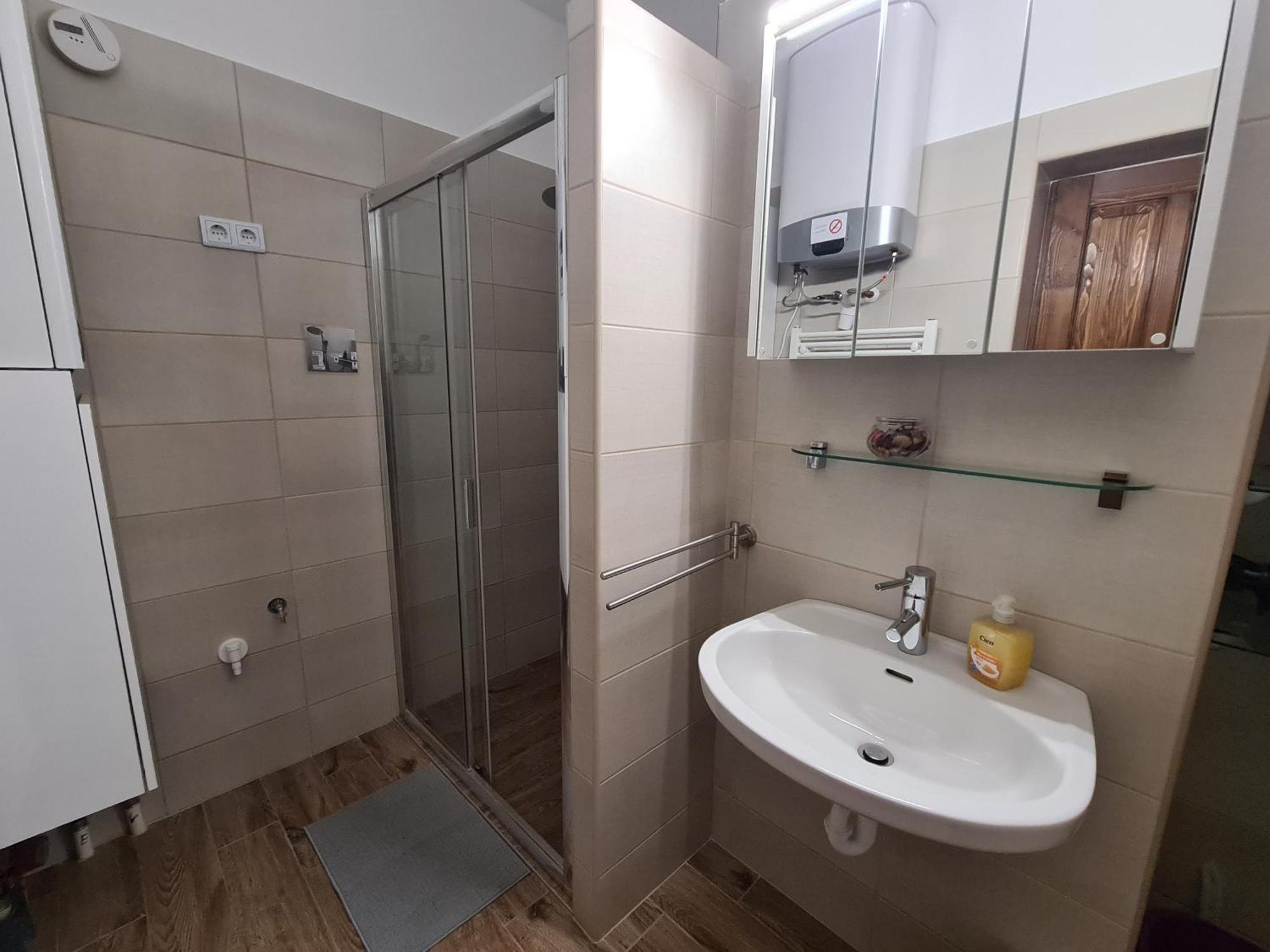 Apartament Rivercity Calvary 1