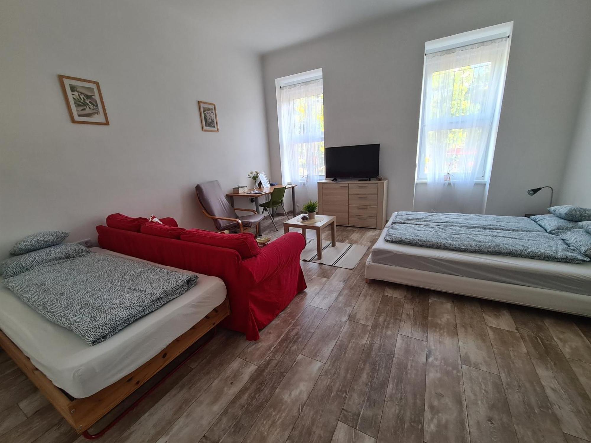 Apartament Rivercity Calvary 1 *